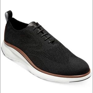 Mens 3.zerogrand Cole Haan, black shoes in great condition